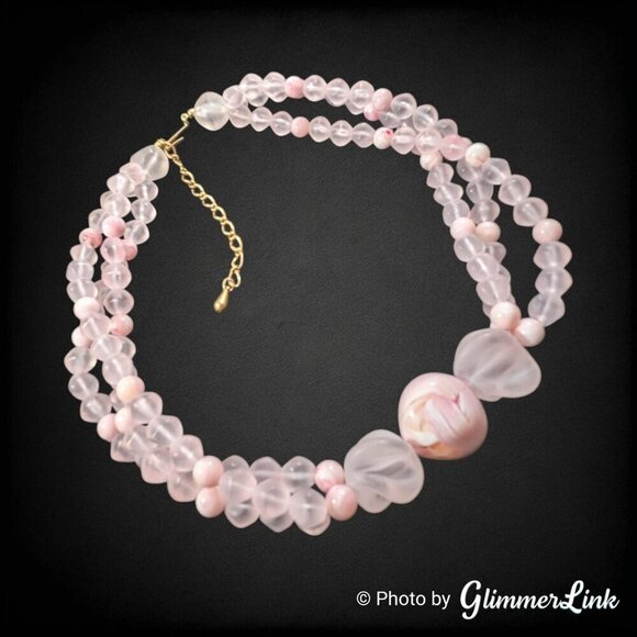 Vintage 90s AVON Sheer Style Frosted Pink Plastic Lucite Triple Strand Necklace - Picture 5 of 9